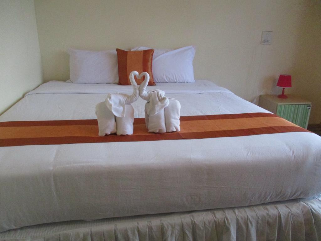 Phi Phi Green House & Sunsky Hostel Zewnętrze zdjęcie