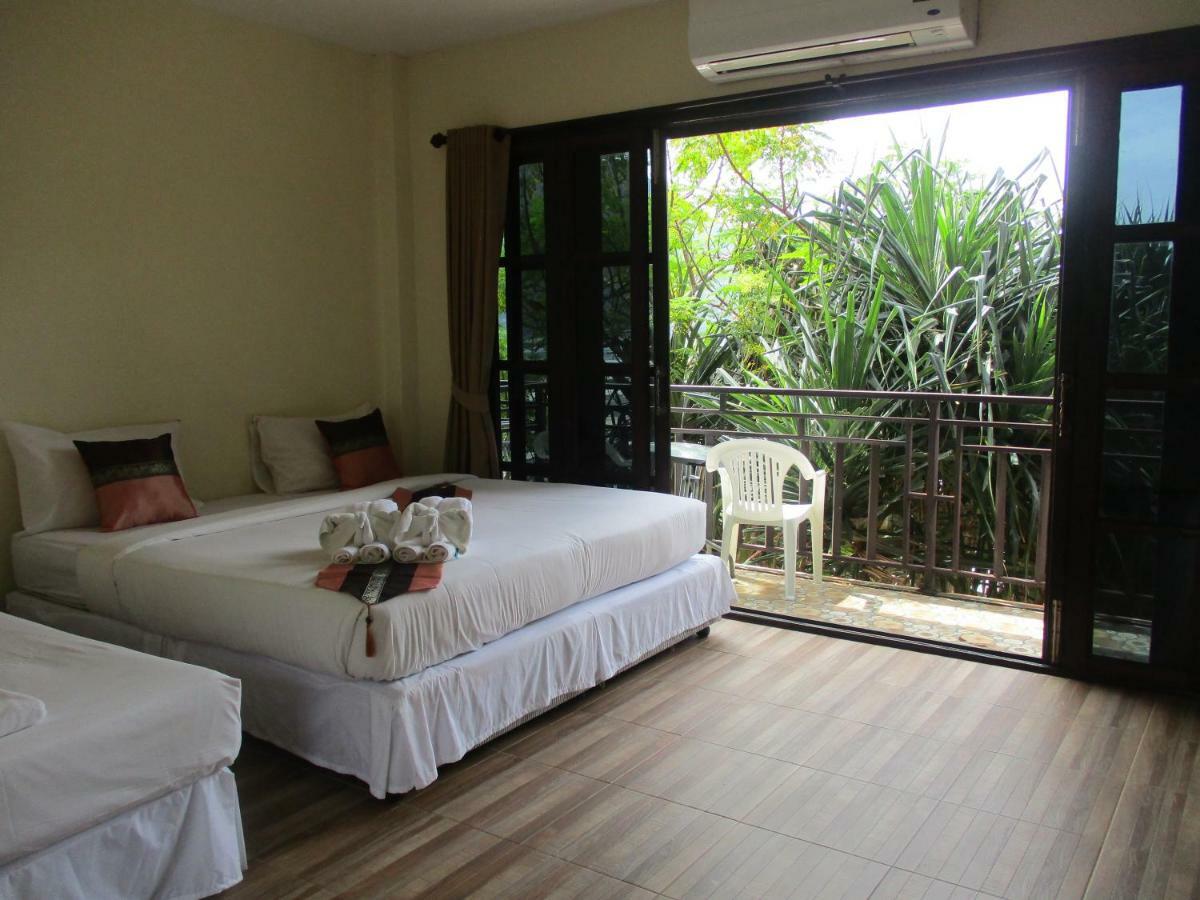 Phi Phi Green House & Sunsky Hostel Zewnętrze zdjęcie