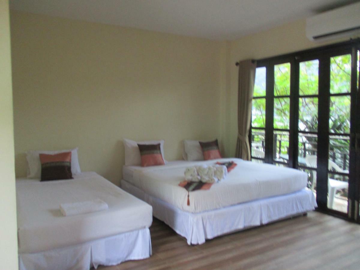 Phi Phi Green House & Sunsky Hostel Zewnętrze zdjęcie
